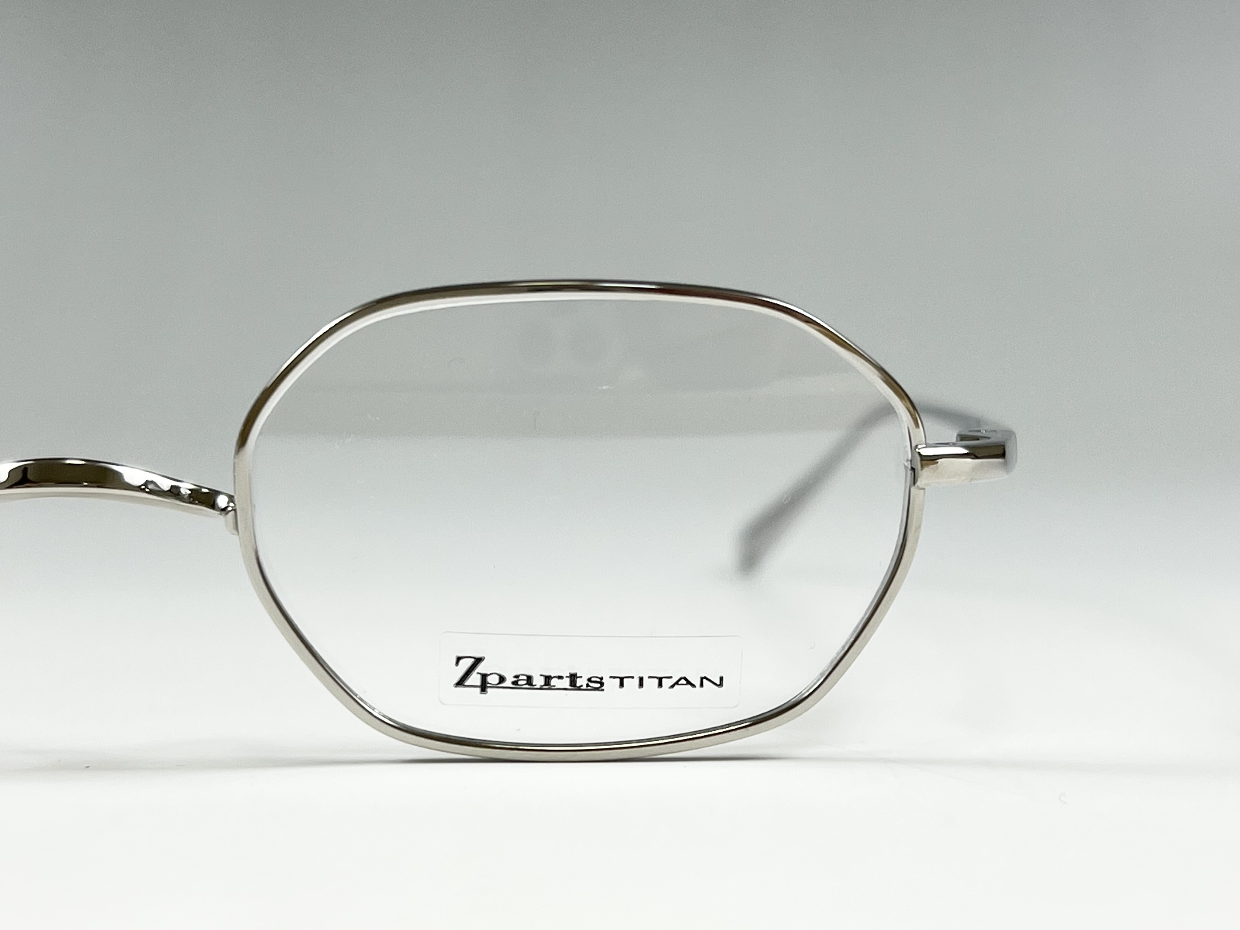井川眼鏡｜徳島県美馬市の眼鏡専門店｜z-126 Mirror Titan